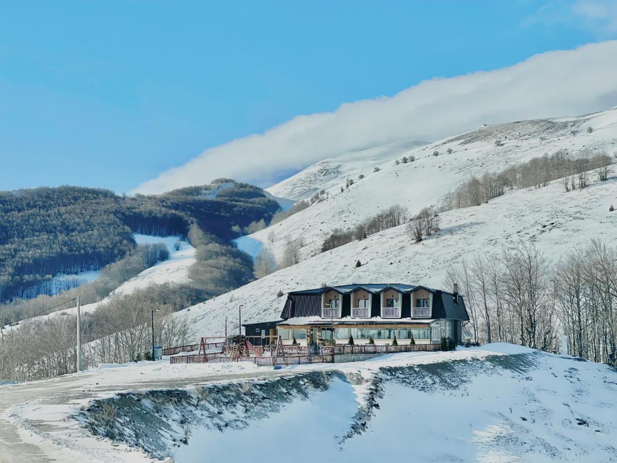 Honey Valley Bjelašnica Bed and Breakfast Exterior foto